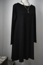 Load image into Gallery viewer, Little Black Dress
