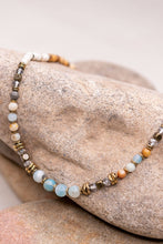 Load image into Gallery viewer, Hilary Necklace
