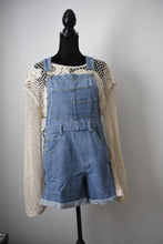 Load image into Gallery viewer, Farmers Market Shortall
