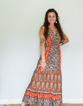 Load image into Gallery viewer, Endless Summer Maxi Dress
